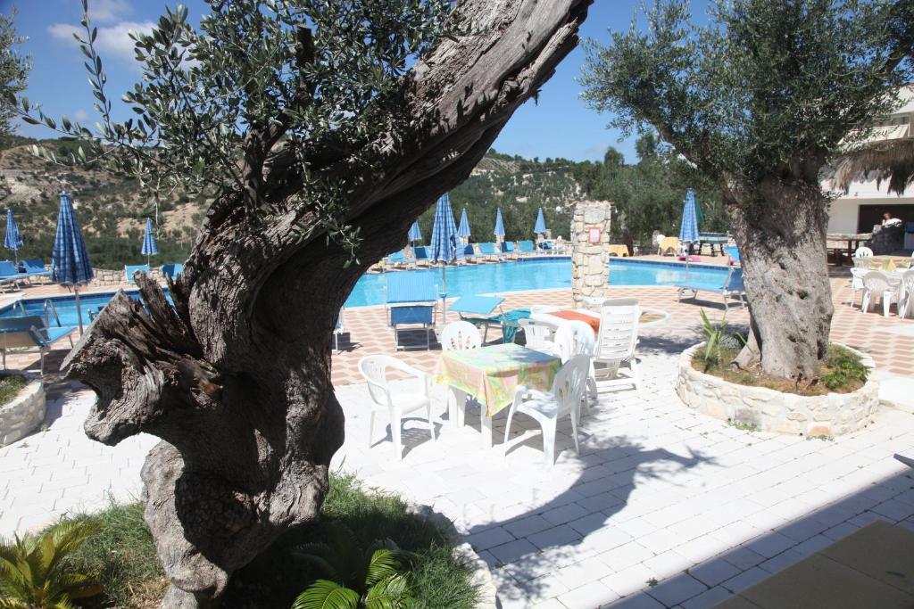 Agricostella Agriturismo เวียสเต ภายนอก รูปภาพ