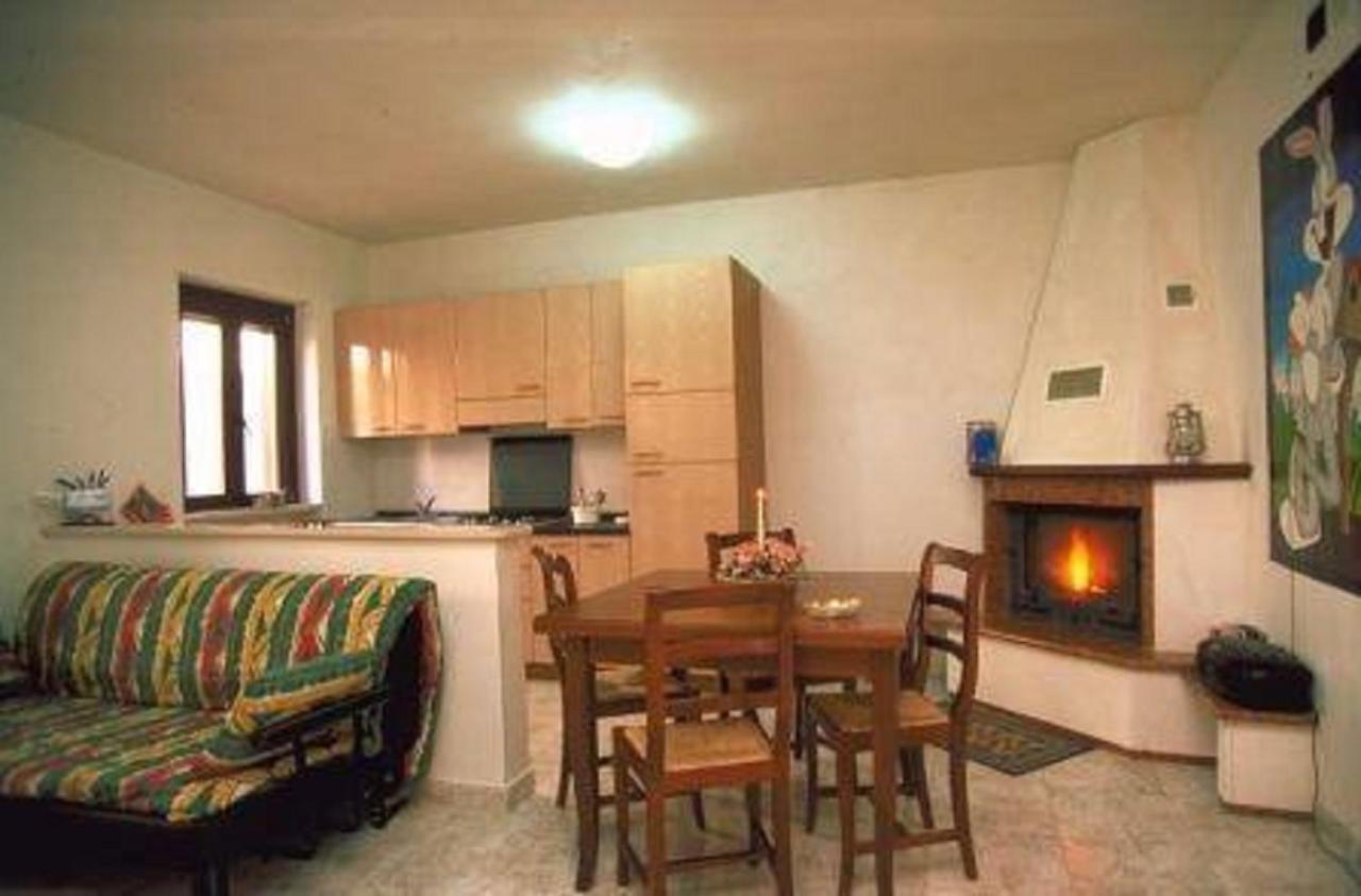 Agricostella Agriturismo เวียสเต ภายนอก รูปภาพ
